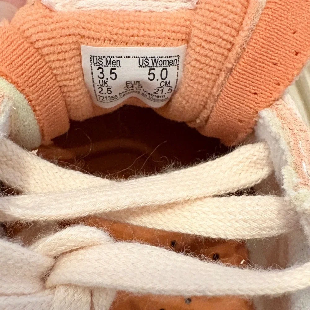 Vans Stack‎ Peach Pink Suede Platform Sneakers Kids 3.5